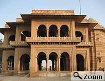 hotels of bharatpur