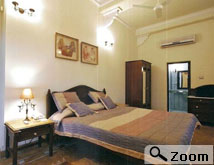 cheap hotel in bharatpur